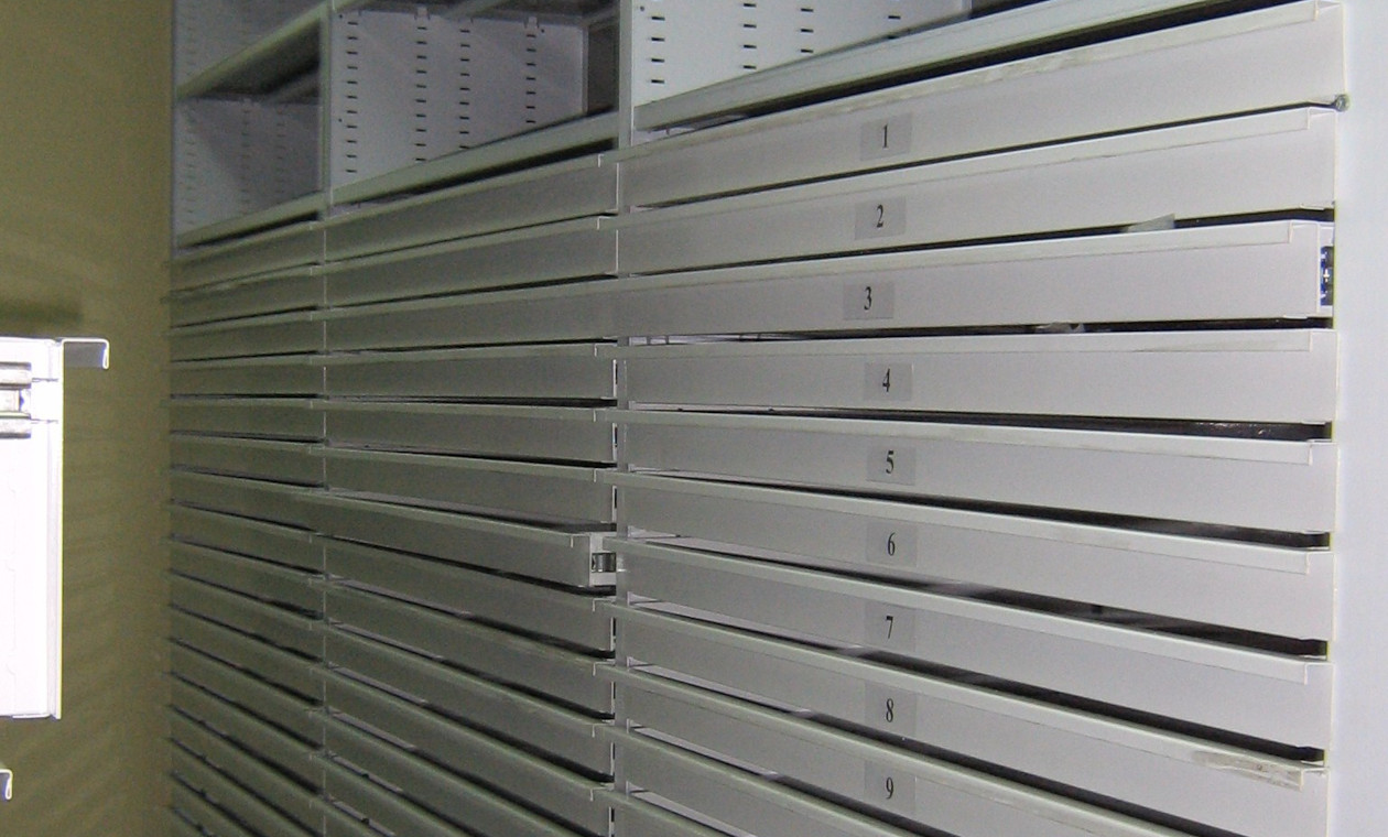 стеллажи для хранения конструкторской документации